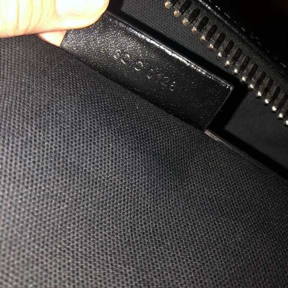 SOLD❌Givenchy Antigona size Small - Picture 7 of 8